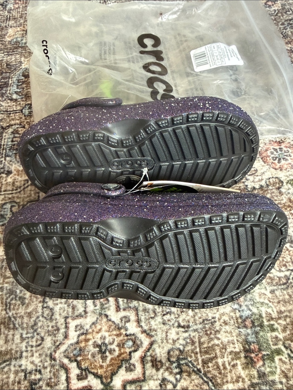 NWT Glittery Purple Galaxy-Like Crocs with Fuzzy Lining Sz 1 kids - Picture 5 of 5